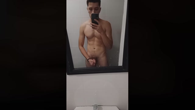 angel_smoke29  08-08-2022